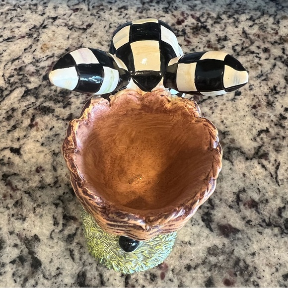 Mackenzie-Childs Black And White Courtly Check BUNNY WITH BACKPACK. RARE! - Picture 9 of 15